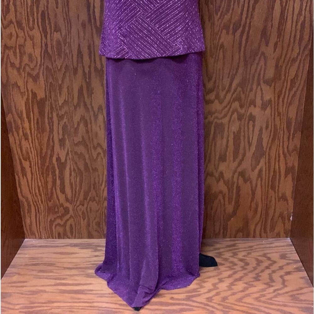 Alex Evenings Sleeveless Gown - Picture 3 of 8